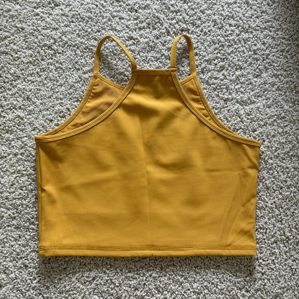 Set of Ribbed Tank Tops - Picture 8 of 8